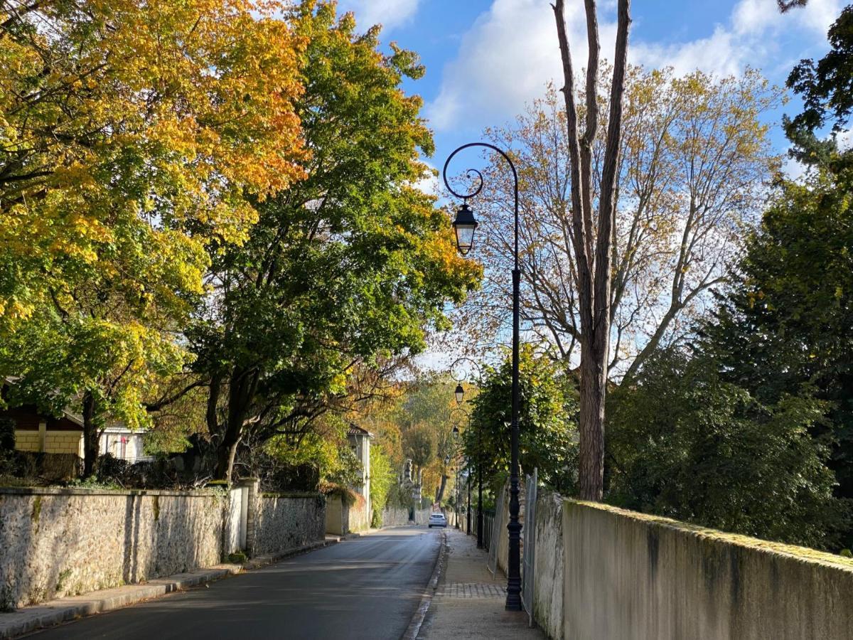 La Villa Perchee Calme, Sauna, Parking Prive Saint-Prix  Exterior foto