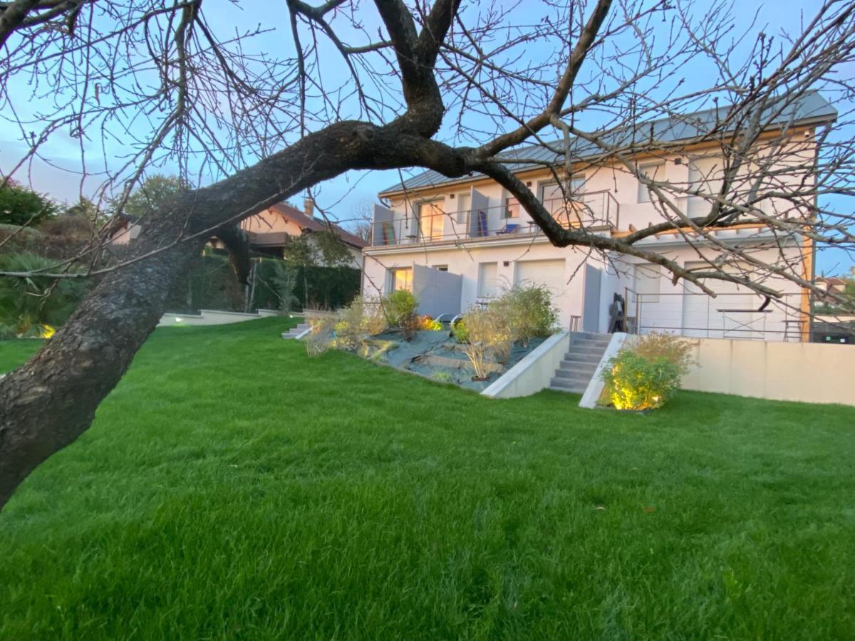 La Villa Perchee Calme, Sauna, Parking Prive Saint-Prix  Exterior foto