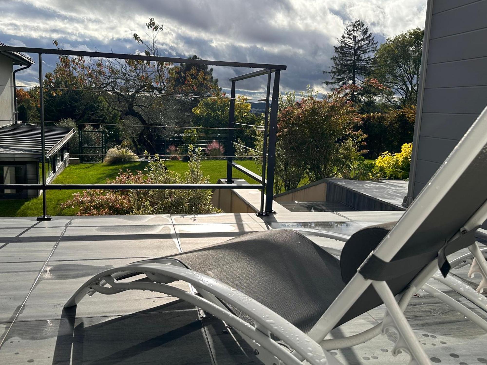 La Villa Perchee Calme, Sauna, Parking Prive Saint-Prix  Exterior foto