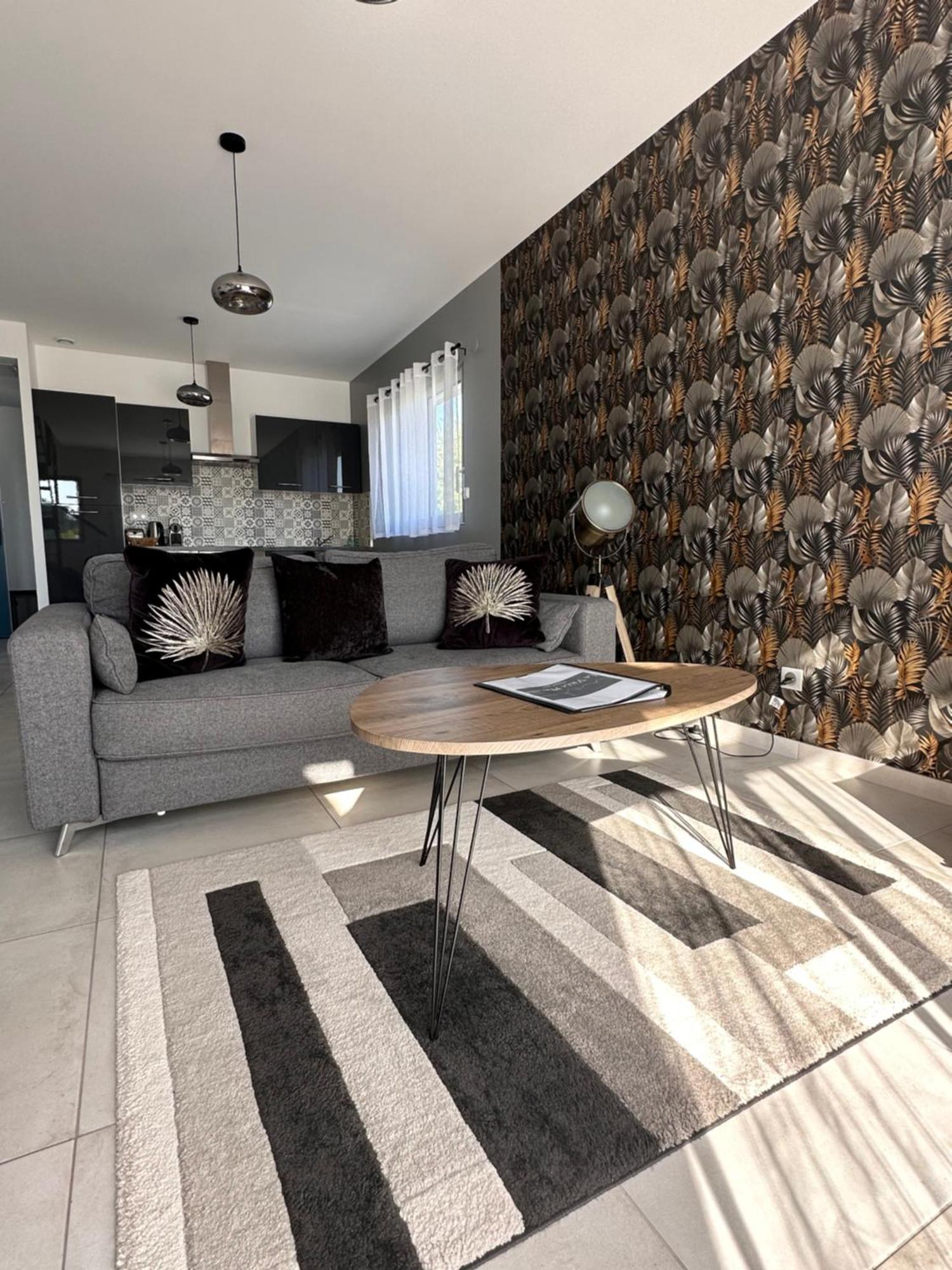 La Villa Perchee Calme, Sauna, Parking Prive Saint-Prix  Exterior foto